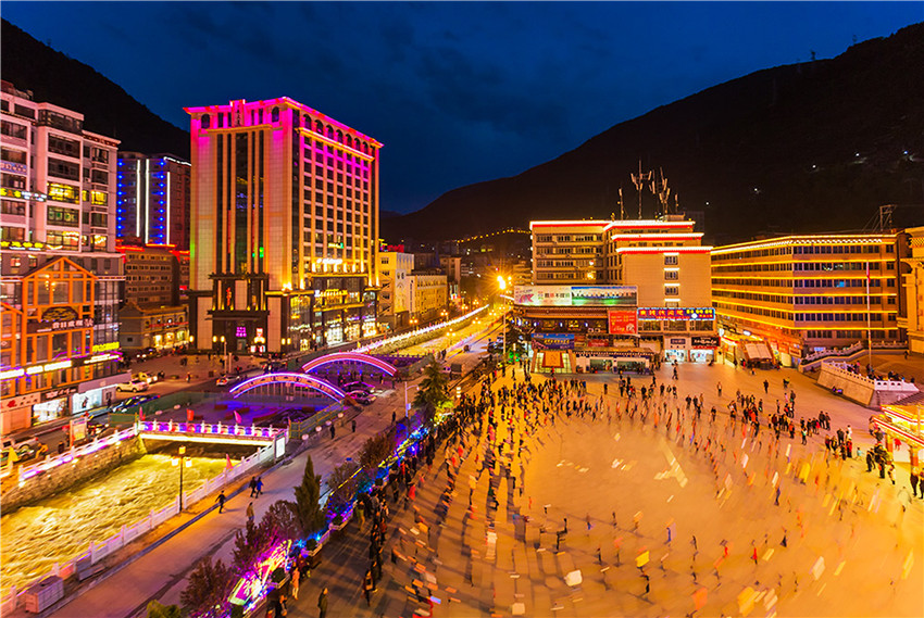 康定之夜.jpg 康定之夜.jpg